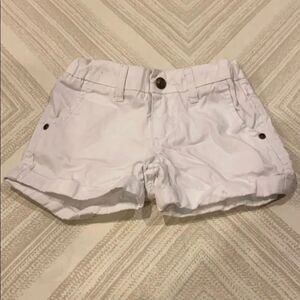 Ruum Little Girls White Adjustable Waist Shorts